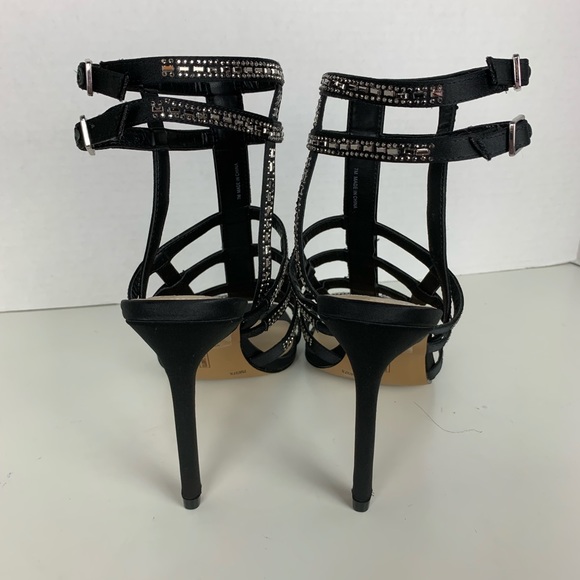NWOB $150 Vince Camuto rhinestone blk cage heels - Picture 6 of 6